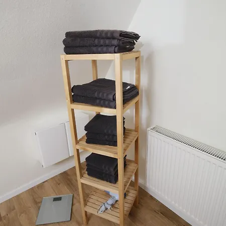 140qm Gaestehaus Sunlight, 4 Schlafzimmer Fuer Bis Zu 6 Personen, Ueberdachte Terrasse, Parkplatz Und Garage In Bei Wuerzburg Semesterbostad Rimpar
