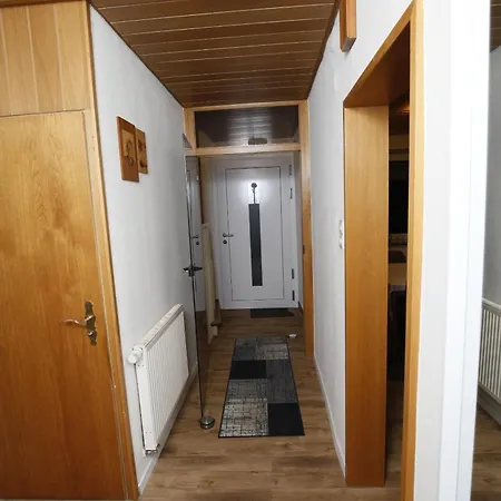 140qm Gaestehaus Sunlight, 4 Schlafzimmer Fuer Bis Zu 6 Personen, Ueberdachte Terrasse, Parkplatz Und Garage In Bei Wuerzburg *