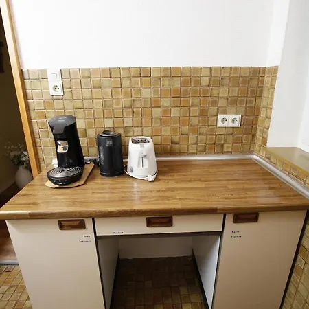 140qm Gaestehaus Sunlight, 4 Schlafzimmer Fuer Bis Zu 6 Personen, Ueberdachte Terrasse, Parkplatz Und Garage In Bei Wuerzburg